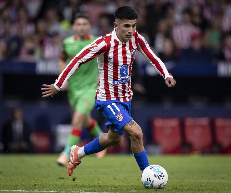 记者:加拉塔萨雷对阿尔马达的租借报价被拒绝,马竞要求强制买断