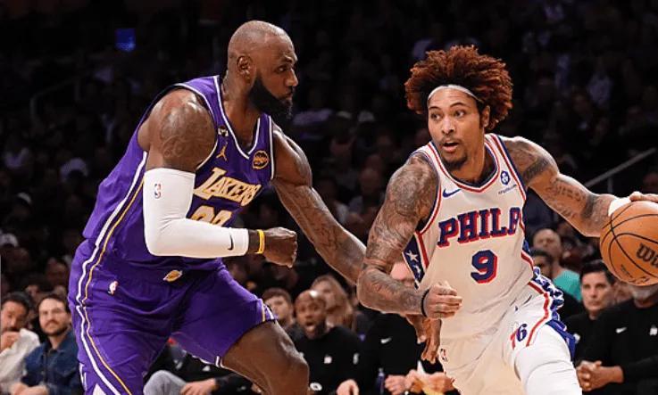 半岛体育网站链接-湖人逆转76人！里弗斯轰35分主导，2配角完美辅助，詹东迷失！